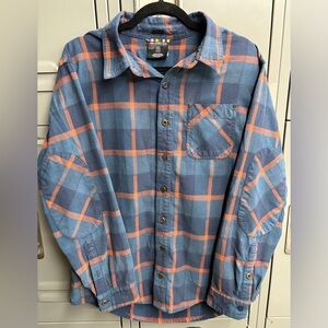 Sherpa Brand men’s blue and orange shirt.